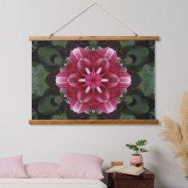 Petalsymphonie Wandteppich Mit Holzrahmen