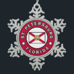 Petersburg Florida Schneeflocken Zinn-Ornament<br><div class="desc">St. Petersburg Florida</div>
