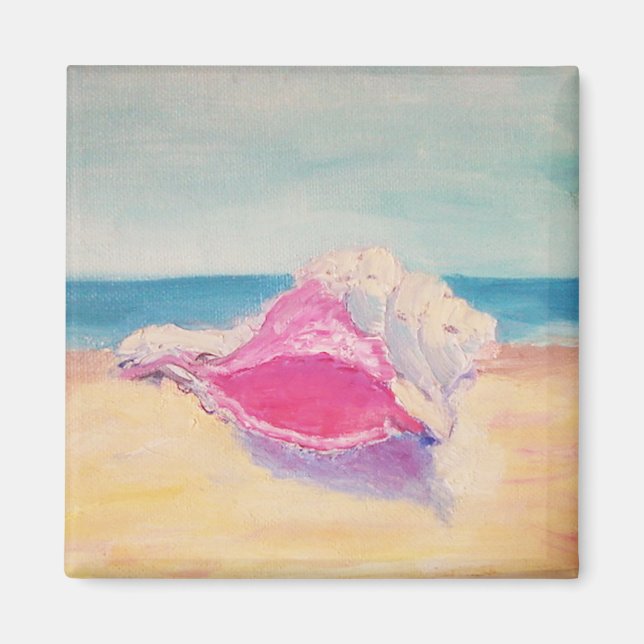 Petit coquille rose sur le sable par aimant marin (Devant)