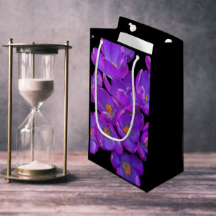 Petit Sac Cadeau Beau Crocus de printemps violet Floral