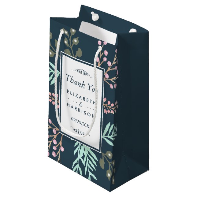 Petit Sac Cadeau Berry Botanique Whimsical Mariage Faveur (Devant Angle)
