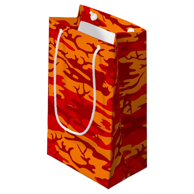 Petit Sac Cadeau Camo rouge lave (Devant Angle)