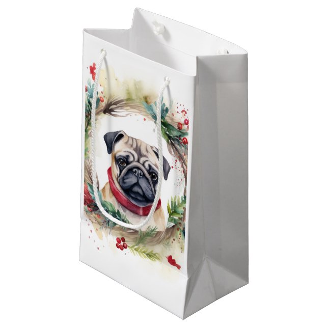 Petit Sac Cadeau Carlin Noël Wreath Festive Pup (Devant Angle)
