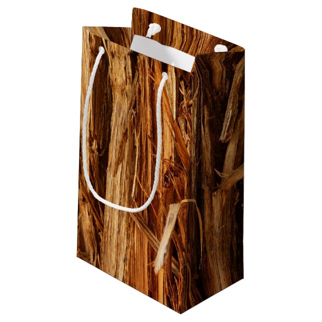 Petit Sac Cadeau Cèdre texturé en écorce de bois (Dos Angle)