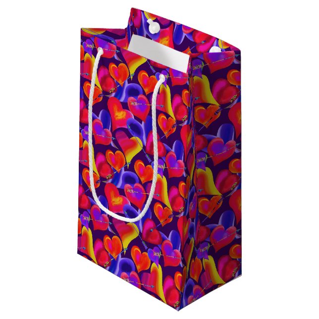 Petit Sac Cadeau Coeurs et flèches brillants peints | Saint Valenti (Devant Angle)