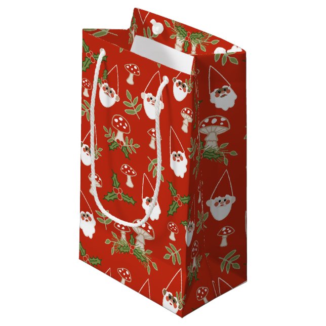 Petit Sac Cadeau Gnomes et champignons en vacances Red Woodland (Devant Angle)