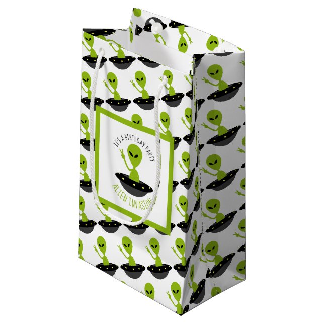 Petit Sac Cadeau Invasion Alien, Anniversaire (Devant Angle)