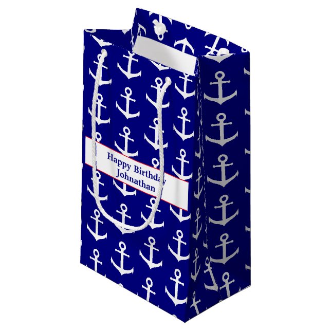 Petit Sac Cadeau Joyeux anniversaire Nautique Rouge Blanc et Ancres (Devant Angle)