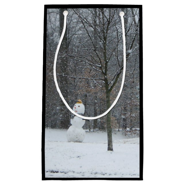 Petit Sac Cadeau La scène de neige hivernale du voisin (Devant)
