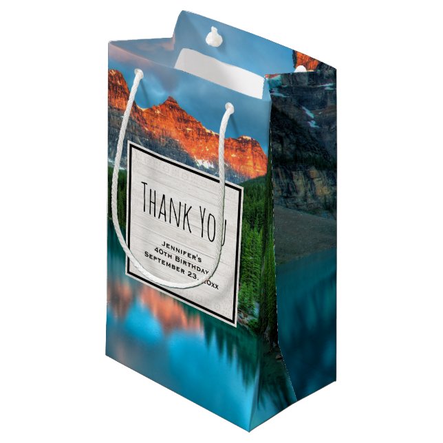 Petit Sac Cadeau Pittoresque Mountain & Lake Photographie Merci (Devant Angle)