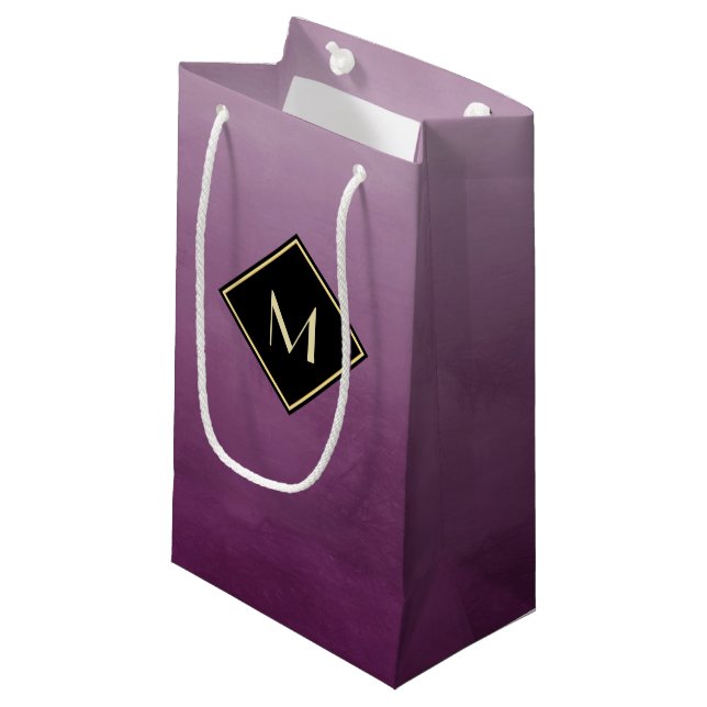 Petit Sac Cadeau Pourpre balayé élégant avec le monogramme simple (Devant Angle)