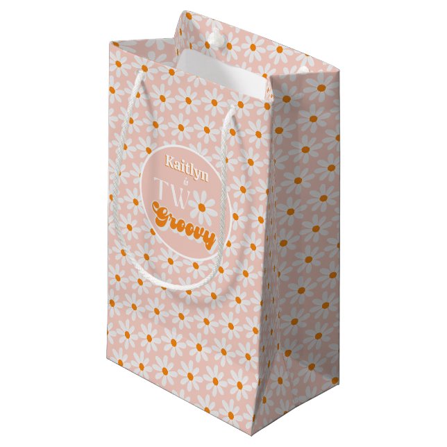 Petit Sac Cadeau Retro Deux Super filles 2e anniversaire (Devant Angle)