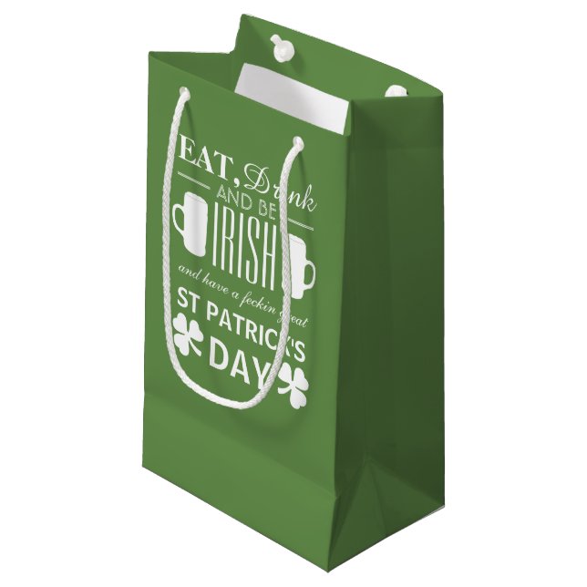 Petit Sac Cadeau Shamrock et bière irlandaise St Patrick's Day (Devant Angle)