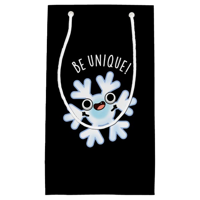 Petit Sac Cadeau Soyez unique Funny Snowflake Pun Dark BG (Devant)