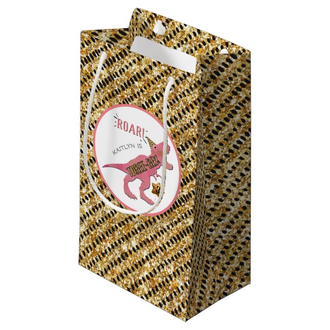 Petit Sac Cadeau Trois Rex Dinosaur 3e fête d'anniversaire (Devant Angle)