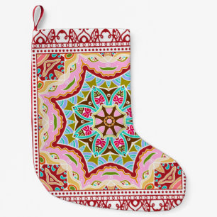 Petite Chaussette De Noël Décor coloré sur arrière - plan blanc,