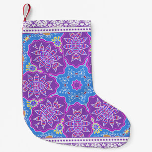 Petite Chaussette De Noël Decorative colorful ornament on white background, 