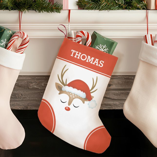 Petite Chaussette De Noël Monogramme rouge renne de Noël Stocking (A cute Christmas reindeer decorates this Christmas stocking. Personalize it with your name.)