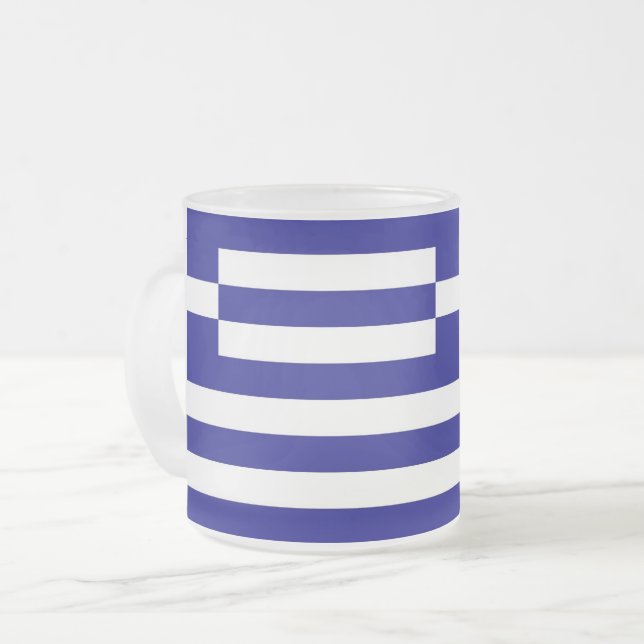 Petite tasse de verre dépoli avec drapeau de la Gr (Devant gauche)
