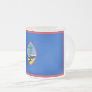 Petite tasse en verre dépoli avec drapeau de Guam