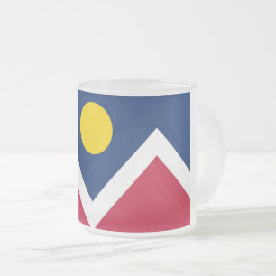 Petite tasse en verre dépoli avec le drapeau de De