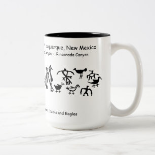 Petroglyphen-Sammlung von Vögeln, Papageien, Enten Zweifarbige Tasse