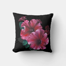 Petunia flower pillow kissen