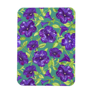 Petunia Night Sky auf aquamarinem Hintergrund Thro Magnet