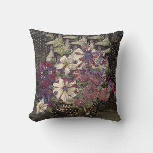 Petunias von Charles Mackintosh Kissen