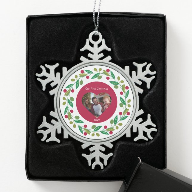 Pewter Snowflake - Unser erstes Weihnachtsfest - F Schneeflocken Zinn-Ornament (Box)