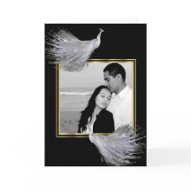 Pfau-Eleganz im Schwarzen, Gold, Weiß dankt Ihnen