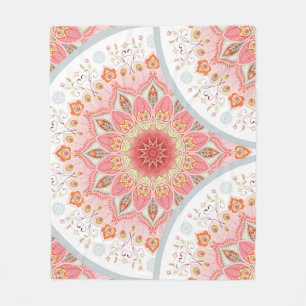 Pfauenfedern, florales rundes Ornament. Fleecedecke