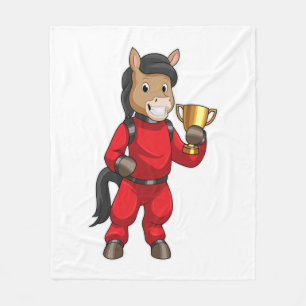 Pferd als Champion mit Trophäe Fleecedecke