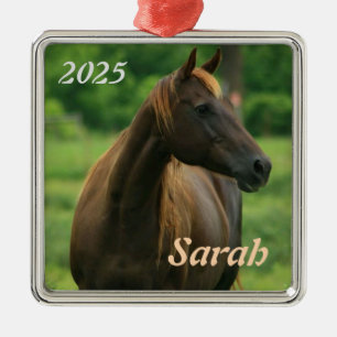 Pferd auf grüner Weide personalisierter Schmuck Ornament Aus Metall