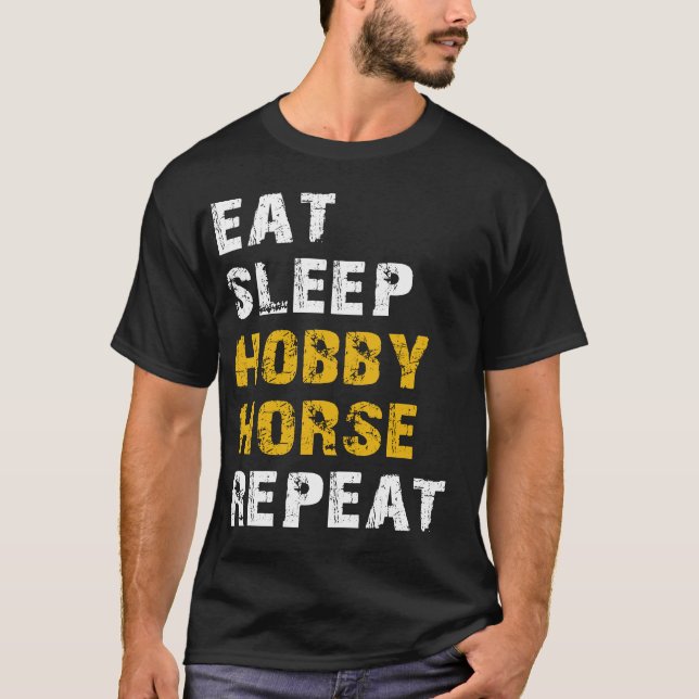 Pferd essen Schlaf T-Shirt (Vorderseite)