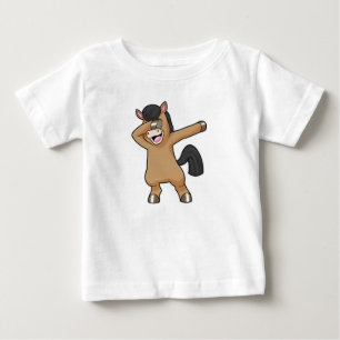 Pferd im Hip Hop Dance Dab Baby T-shirt