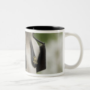 Pferd mit Scheuklappen Zweifarbige Tasse