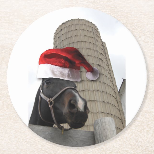 Pferd mit Weihnachtsmannmütze Runder Pappuntersetzer (Vorderseite)