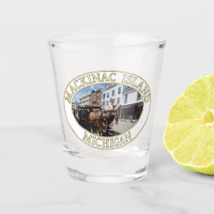 Pferd und Beförderung in der Innenstadt von Mackin Schnapsglas