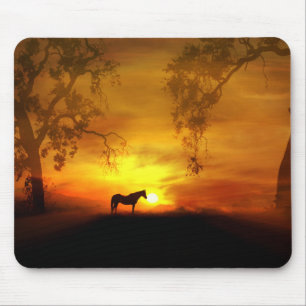 Pferd- und Sonnenaufgangsmuse Mousepad
