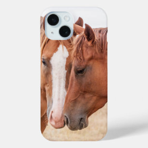 Pferde beim Schmusen auf einer Weide Case-Mate iPhone Hülle