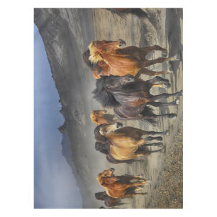 Pferde im Schießstand Tischdecke