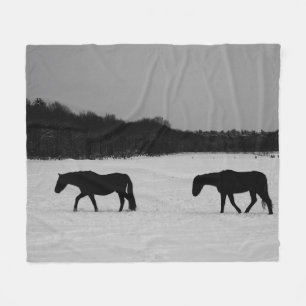 Pferde im Schnee Fleecedecke