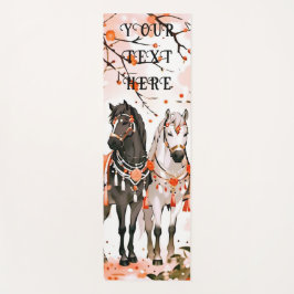 Pferde in einem Roten Wald Custom doppelseitig Yogamatte
