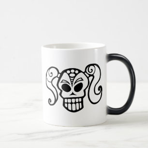 Pferdeschwanz-Schädel-Mädchen-verwandelnde Tasse