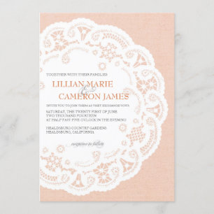 Pfirsich-Spitzen-Doily-Hochzeitseinladung Einladung