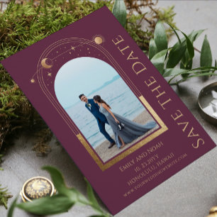 Pflaumen-Gold-Himmels-Hochzeit mit zwei Fotos Save The Date