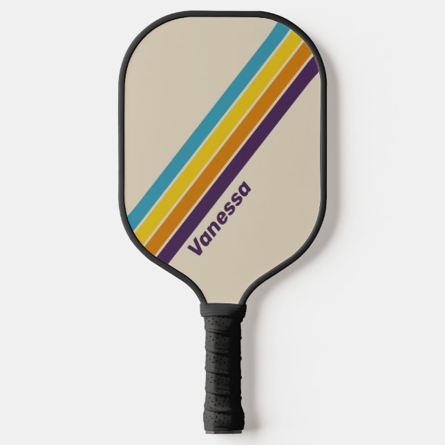 Pflaumenstauscher Regenbogen mit Namen gestrichen Pickleball Schläger (Vorderseite)