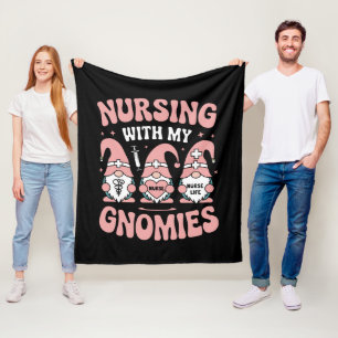 Pflege mit meinen Gnomies Gnom-Pflege Leben Valent Fleecedecke