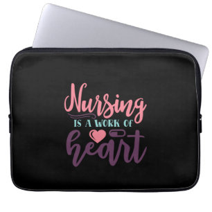 Pflegegeschenk Krankenpflege Ist Eine Herzensangel Laptopschutzhülle